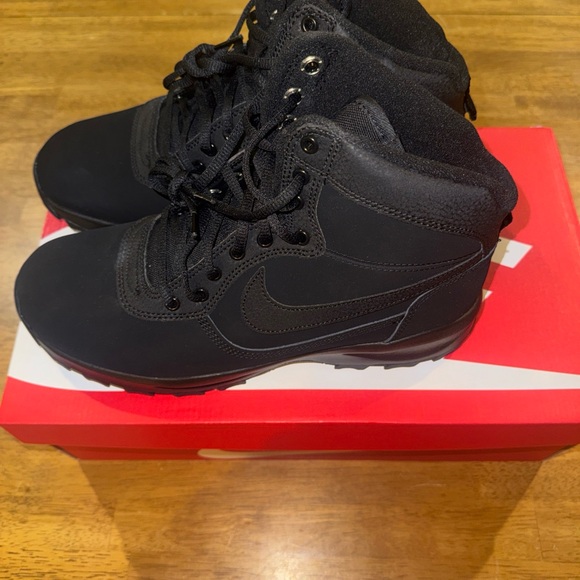 Nike Manoadome Black Hiking Outdoor Boots 844358-003 M 10 W 11.5 New In Box main image 7